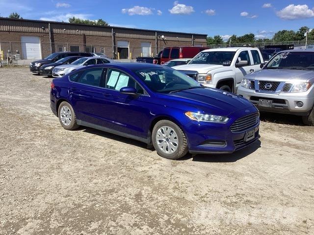 Ford Fusion S Auto