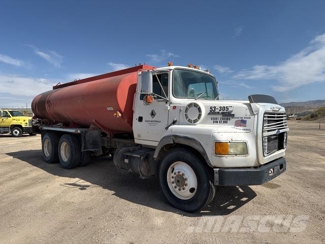 Ford L9000 Autocisterne