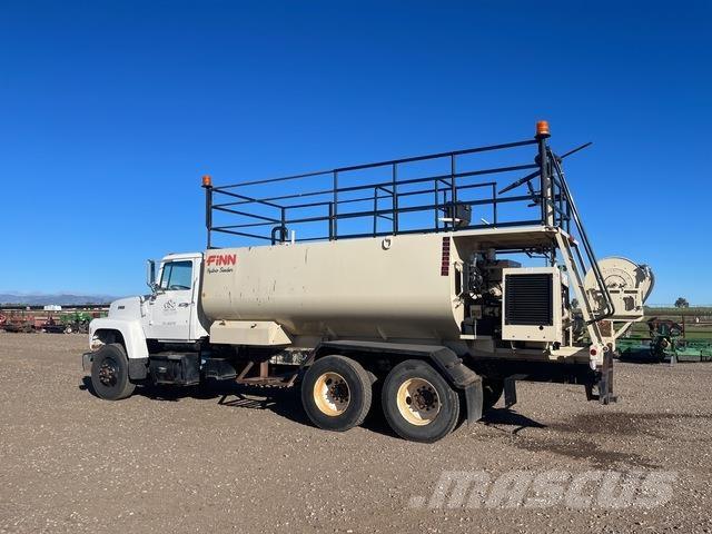 Ford L9000 Agricoltura - Altro