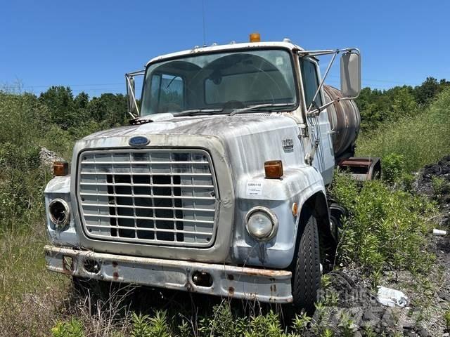 Ford LN7000 Autocisterne