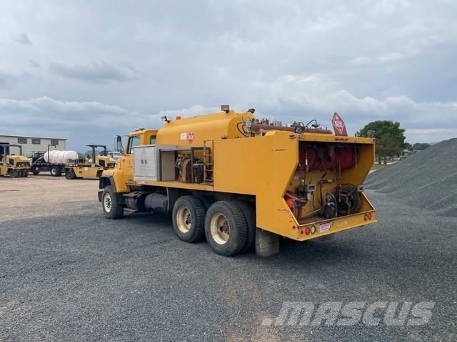 Ford LNT8000 Cisterna