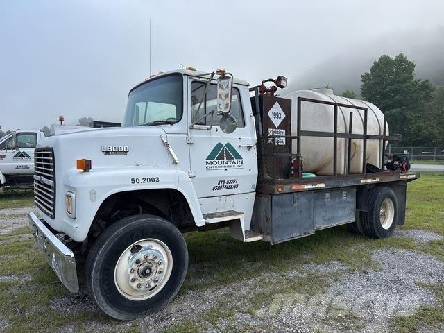 Ford LNT8000 Cisterna
