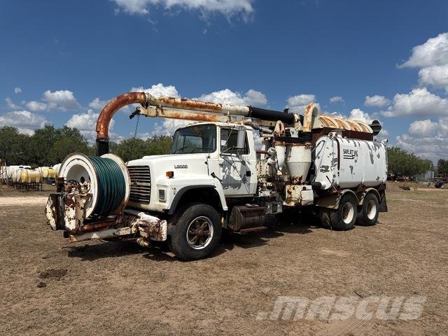 Ford LNT8000F Escavatori cingolati