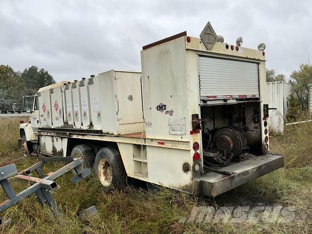 Ford LNT9000 Cisterna