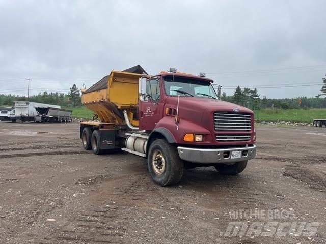 Ford LTS 9000 Lame spazzaneve e aratri