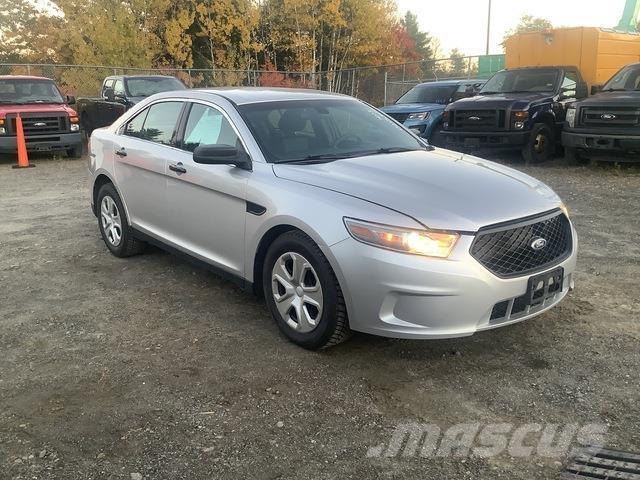 Ford Taurus Auto