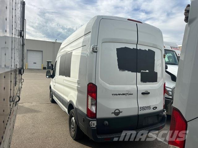 Ford Transit Furgone chiuso