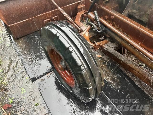 Fordson Major Costruzioni - Altro