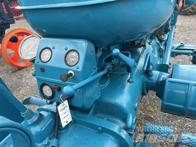 Fordson Major Costruzioni - Altro