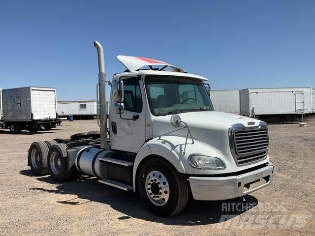 Freightliner  Motrici e Trattori Stradali