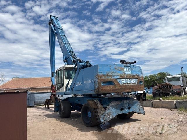 Fuchs MHL360 Movimentazione rifiuti