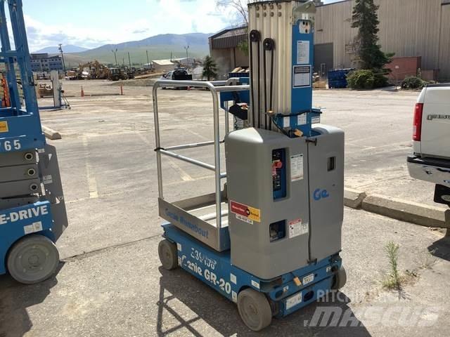 Genie GR-20 Sollevatori verticali