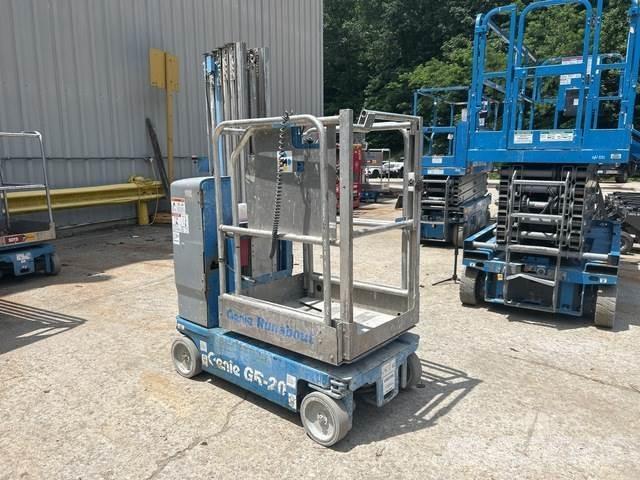 Genie GR-20 Sollevatori verticali