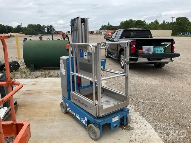 Genie GR-20 Sollevatori verticali