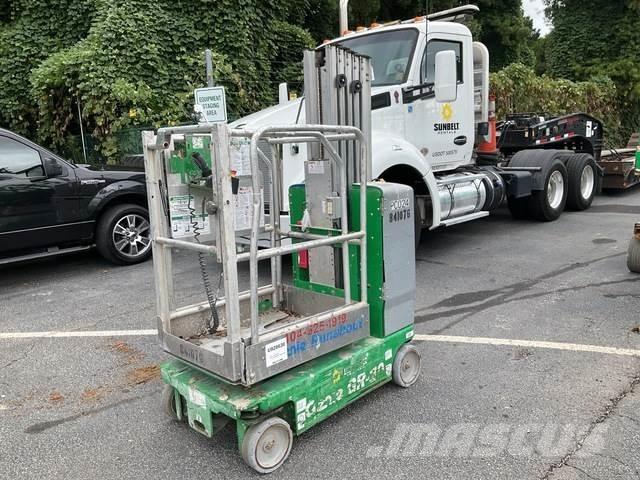 Genie GR-20 Sollevatori verticali