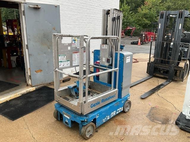 Genie GR-20 Sollevatori verticali