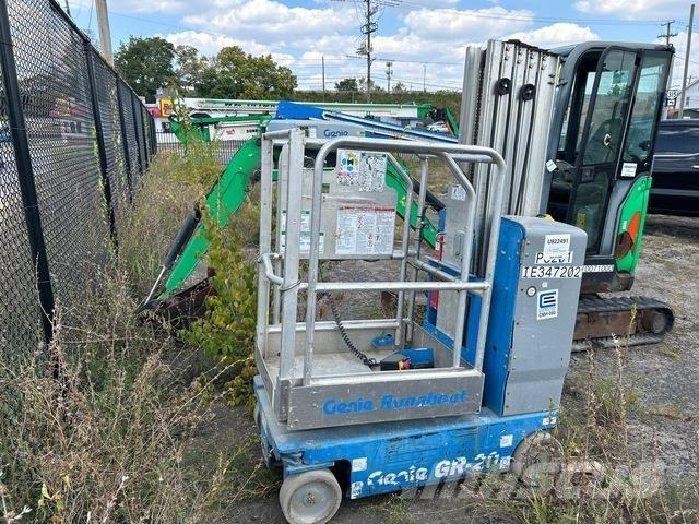 Genie GR-20 Sollevatori verticali