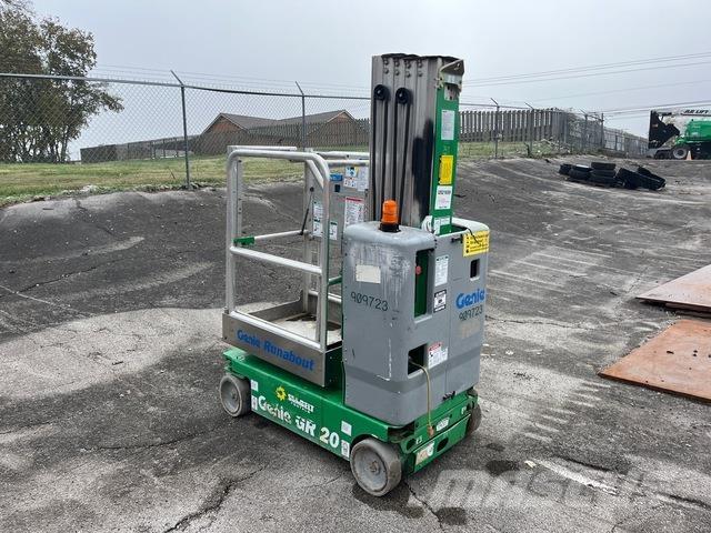 Genie GR-20 Sollevatori verticali