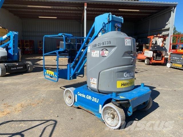 Genie GR-26J Sollevatori verticali