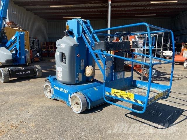 Genie GR-26J Sollevatori verticali