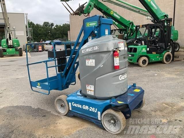 Genie GR26J Sollevatori verticali