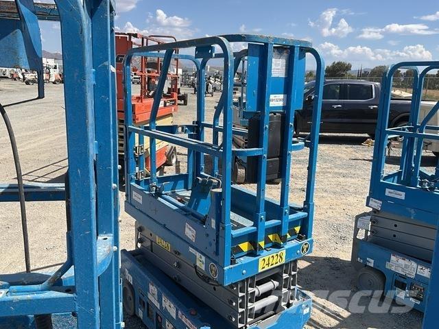 Genie GS-1330M Piattaforme a pantografo