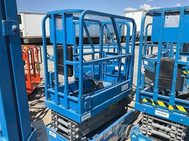 Genie GS-1330M Piattaforme a pantografo