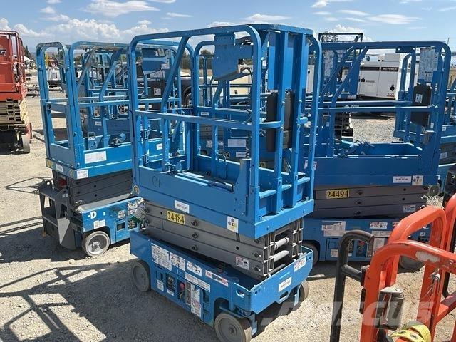Genie GS-1330M Piattaforme a pantografo