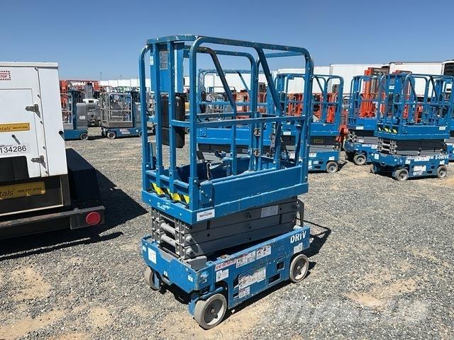 Genie GS-1330M Piattaforme a pantografo