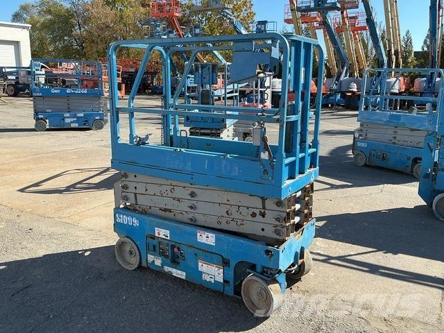 Genie GS-1930 Piattaforme a pantografo