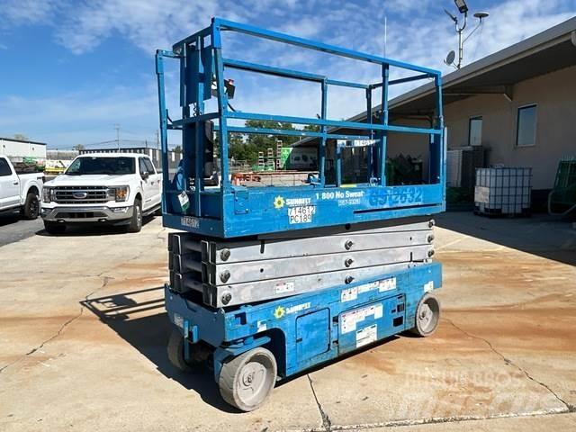 Genie GS-2632 Piattaforme a pantografo