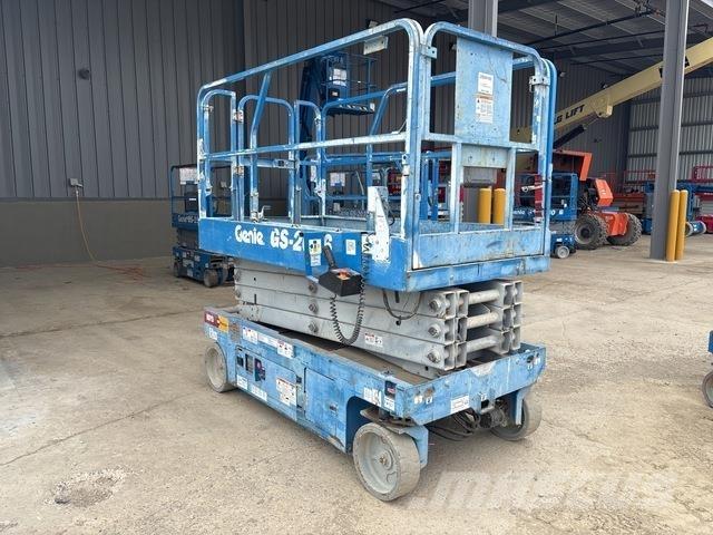 Genie GS-2646 Piattaforme a pantografo