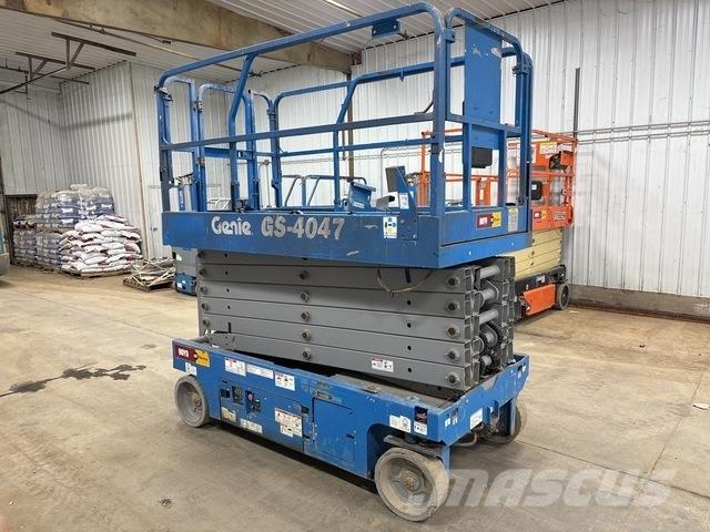 Genie GS-4047 Piattaforme a pantografo
