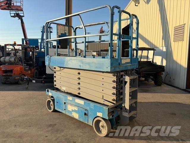 Genie GS-4047 Piattaforme a pantografo