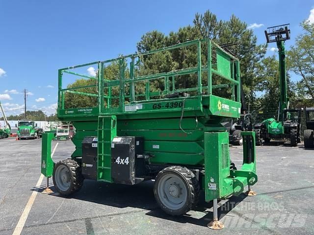 Genie GS-4390 Piattaforme a pantografo