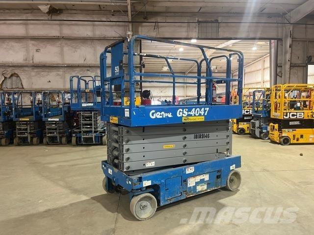Genie GS4047 Piattaforme a pantografo