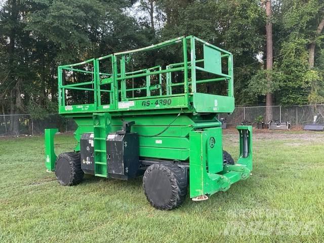 Genie GS4390RT Piattaforme a pantografo