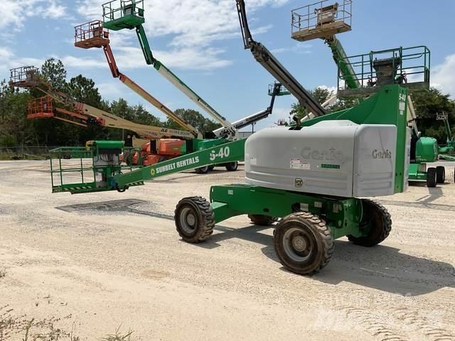 Genie S-40 Costruzioni - Altro