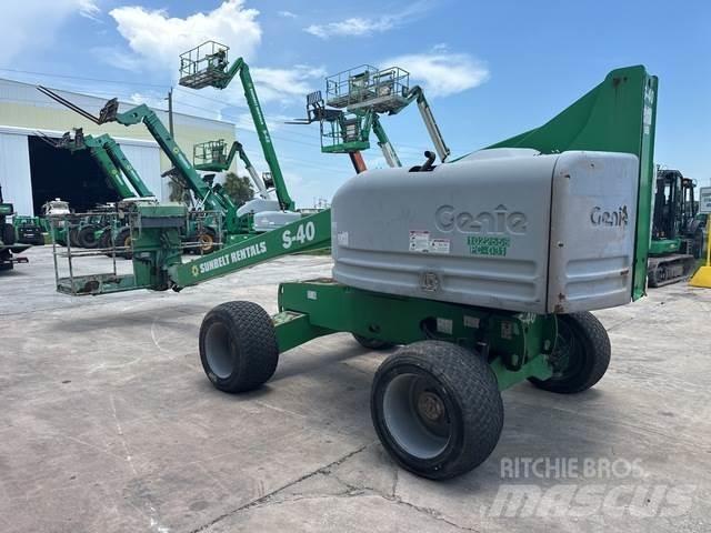 Genie S-40 Costruzioni - Altro