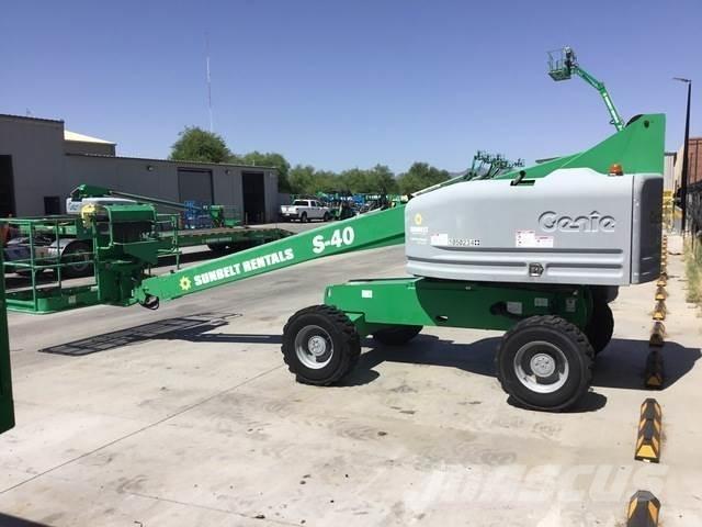 Genie S-40 Costruzioni - Altro