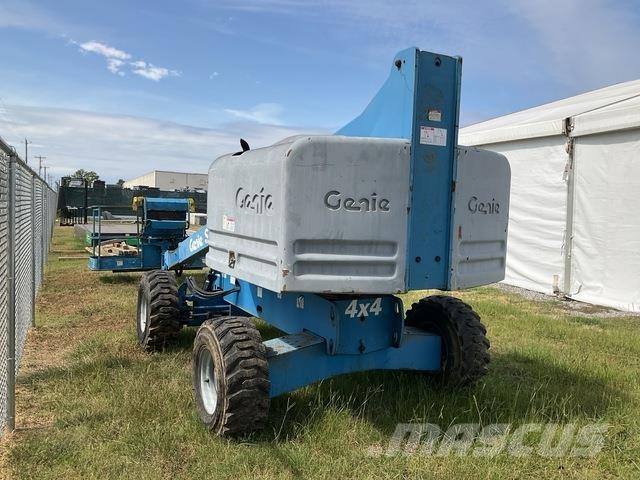 Genie S-40 Costruzioni - Altro