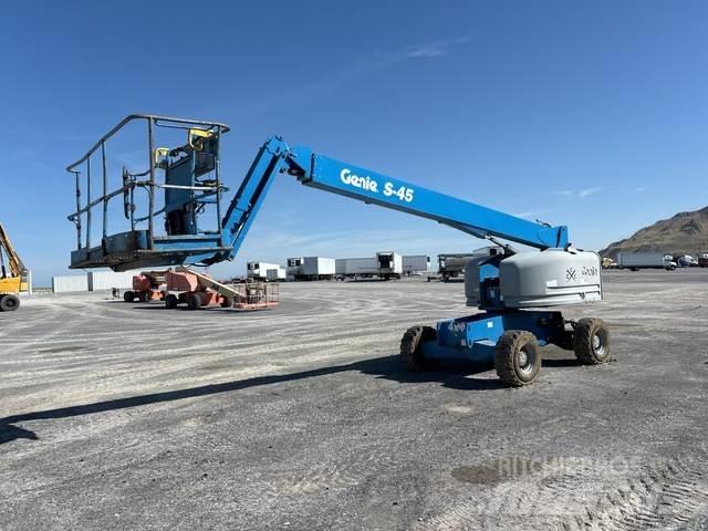 Genie S-45 Costruzioni - Altro