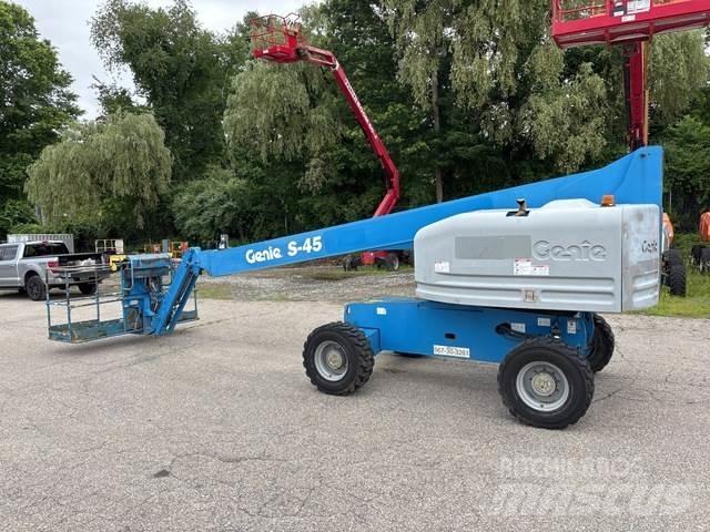 Genie S-45 Costruzioni - Altro