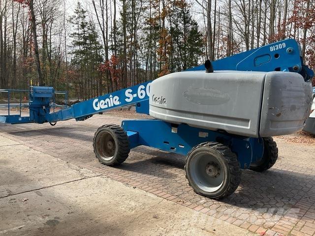 Genie S-60 Piattaforme a braccio telescopico