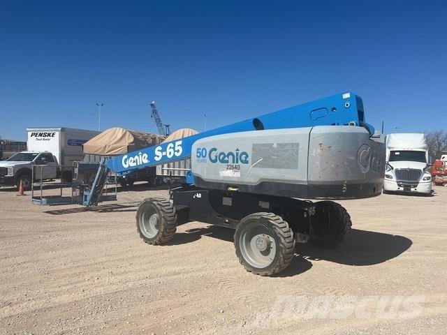 Genie S-65 Costruzioni - Altro