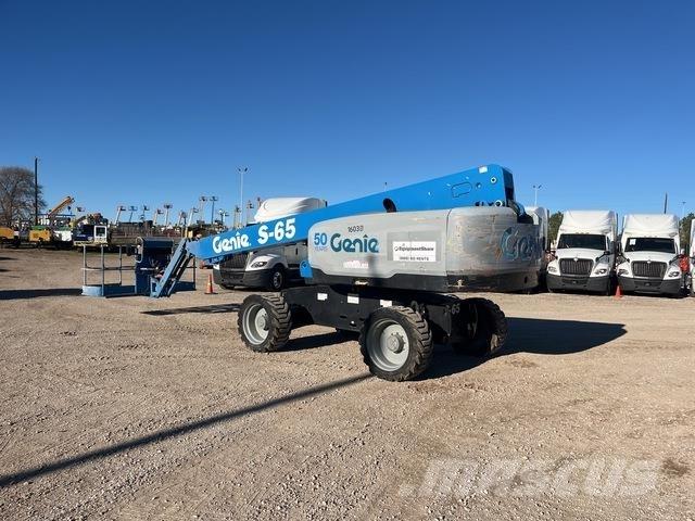 Genie S-65 Costruzioni - Altro