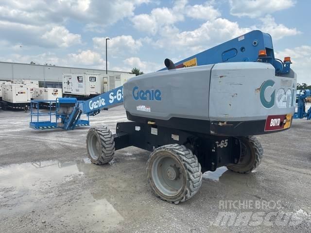 Genie S-65 Costruzioni - Altro