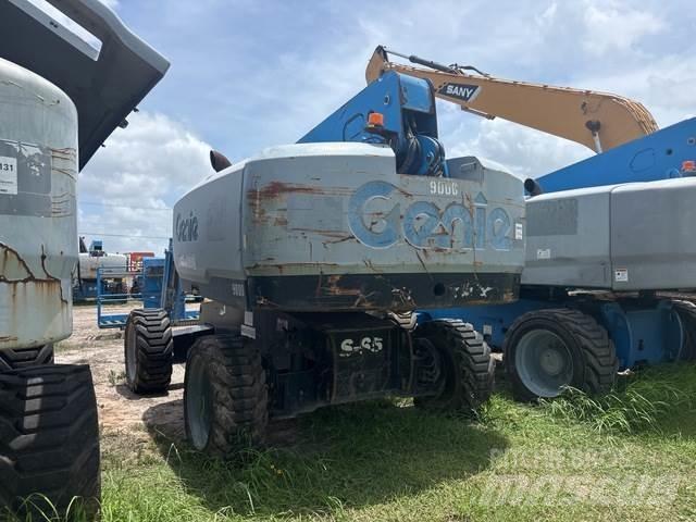 Genie S-65 Costruzioni - Altro