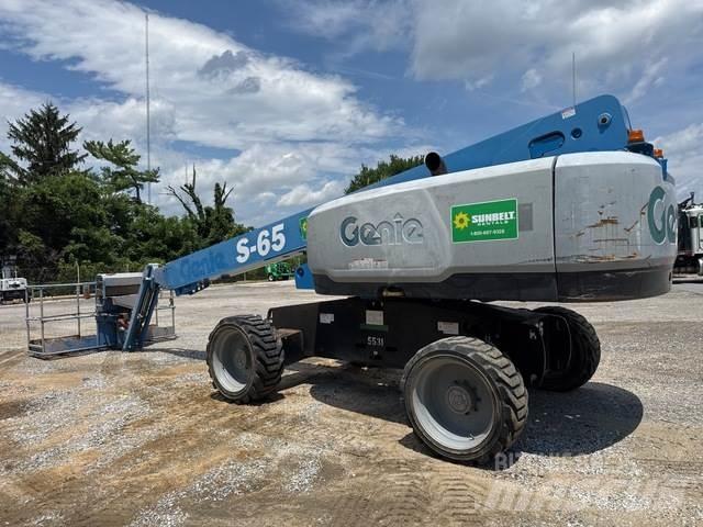 Genie S-65 Costruzioni - Altro