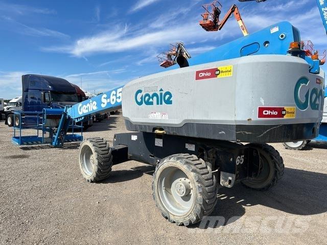 Genie S-65 Piattaforme a braccio telescopico